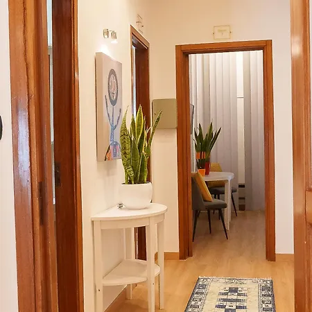 Via Prospero Petroni 9 - Stazione -