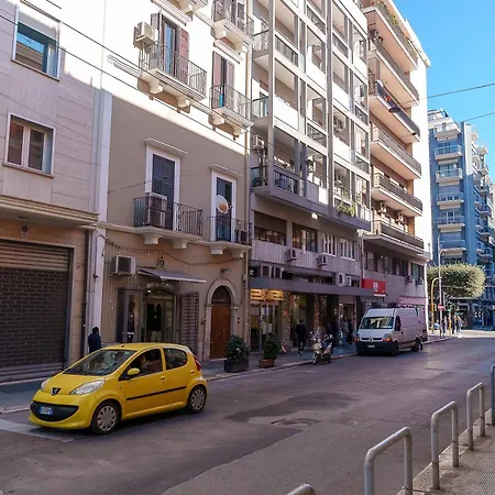 Via Prospero Petroni 9 - Stazione - Gasthuis 3*