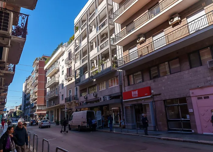 Via Prospero Petroni 9 - Stazione - 3* Bari